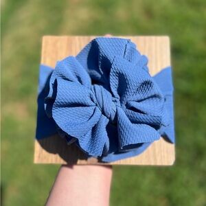 Shredded Messy Baby Bow XL